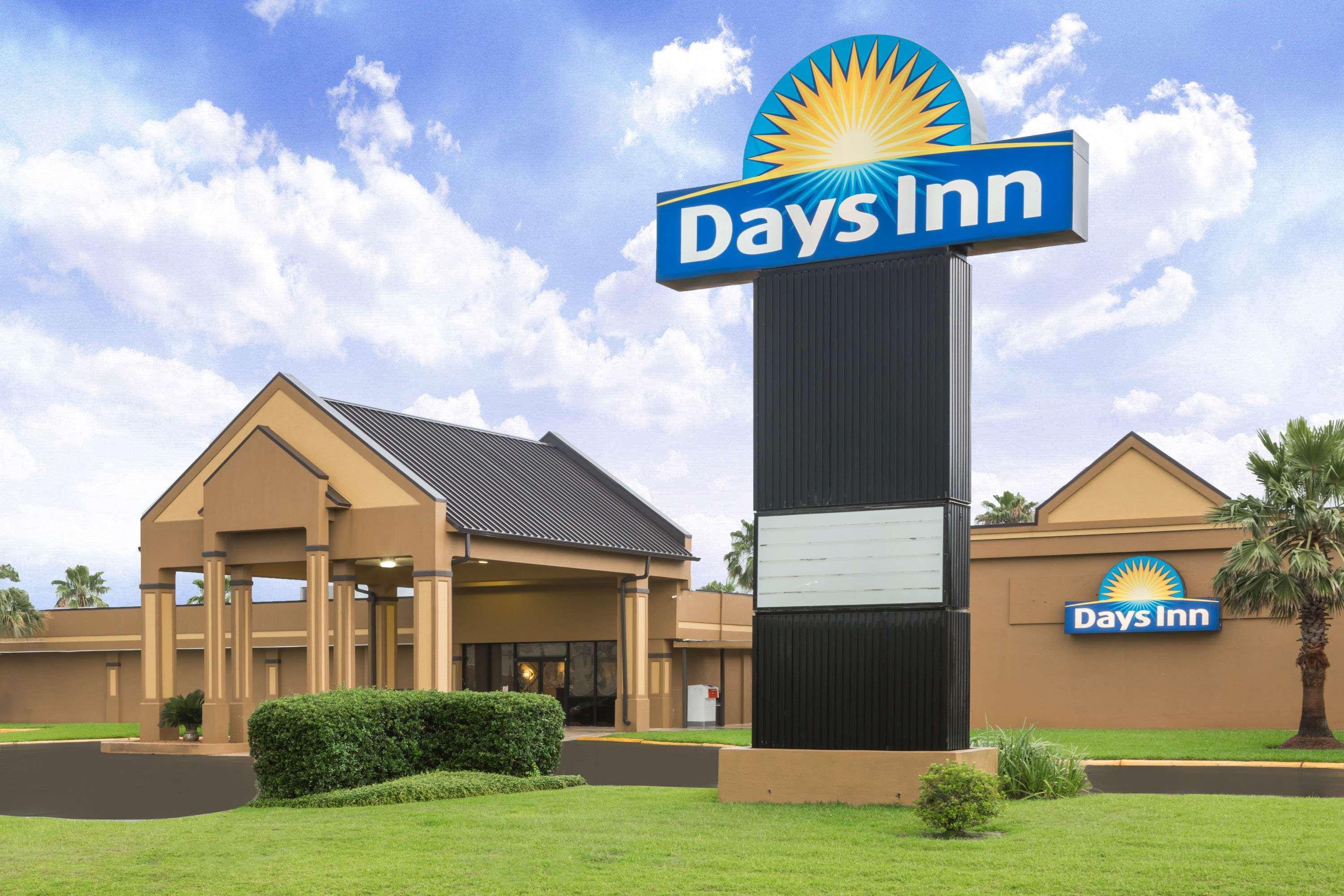 Days Inn & Suites By Wyndham Jennings Zewnętrze zdjęcie