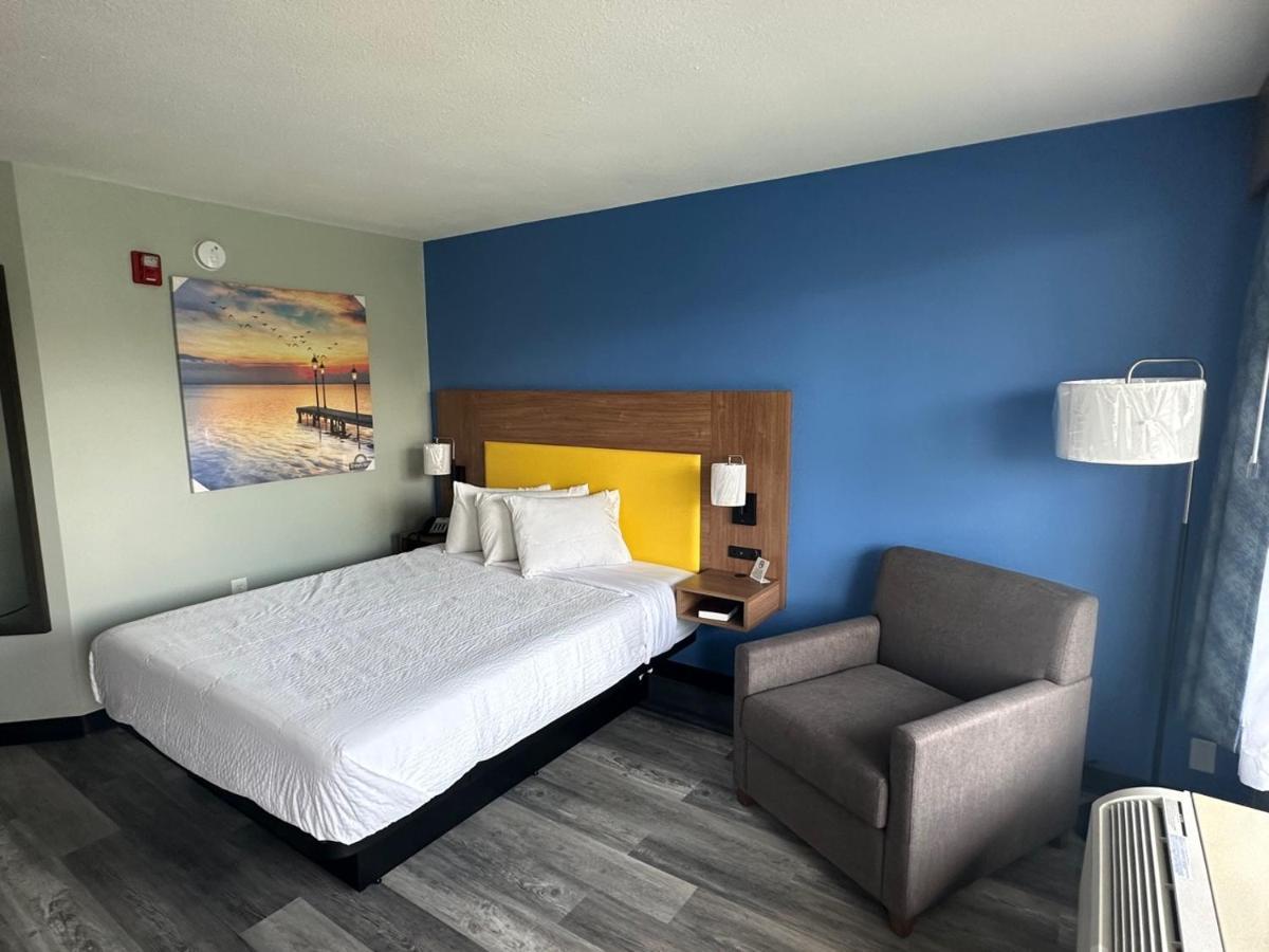 Days Inn & Suites By Wyndham Jennings Zewnętrze zdjęcie